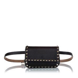 VALENTINO ROCKSTUD LEATHER clutch belt bag